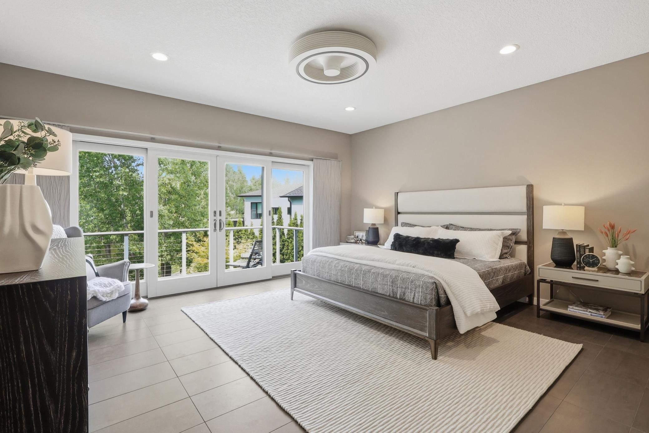 The owner’s en suite of your sweet dreams