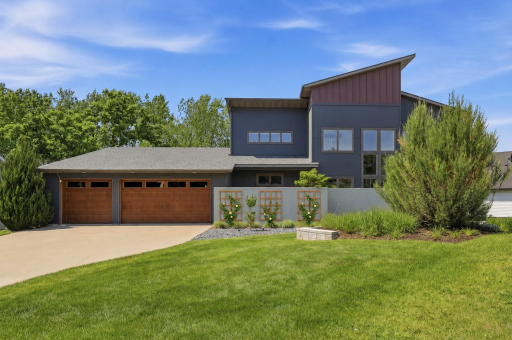 2229 Wall Street, Eagan, MN 55122