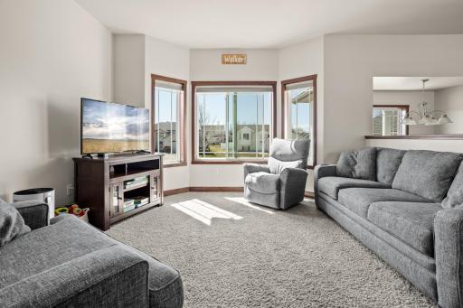 4745 48th Avenue S, Fargo, ND 58104