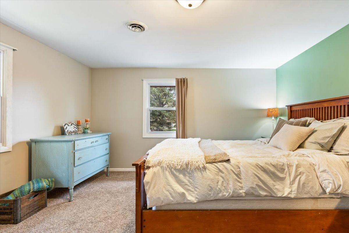 Upper bed 1