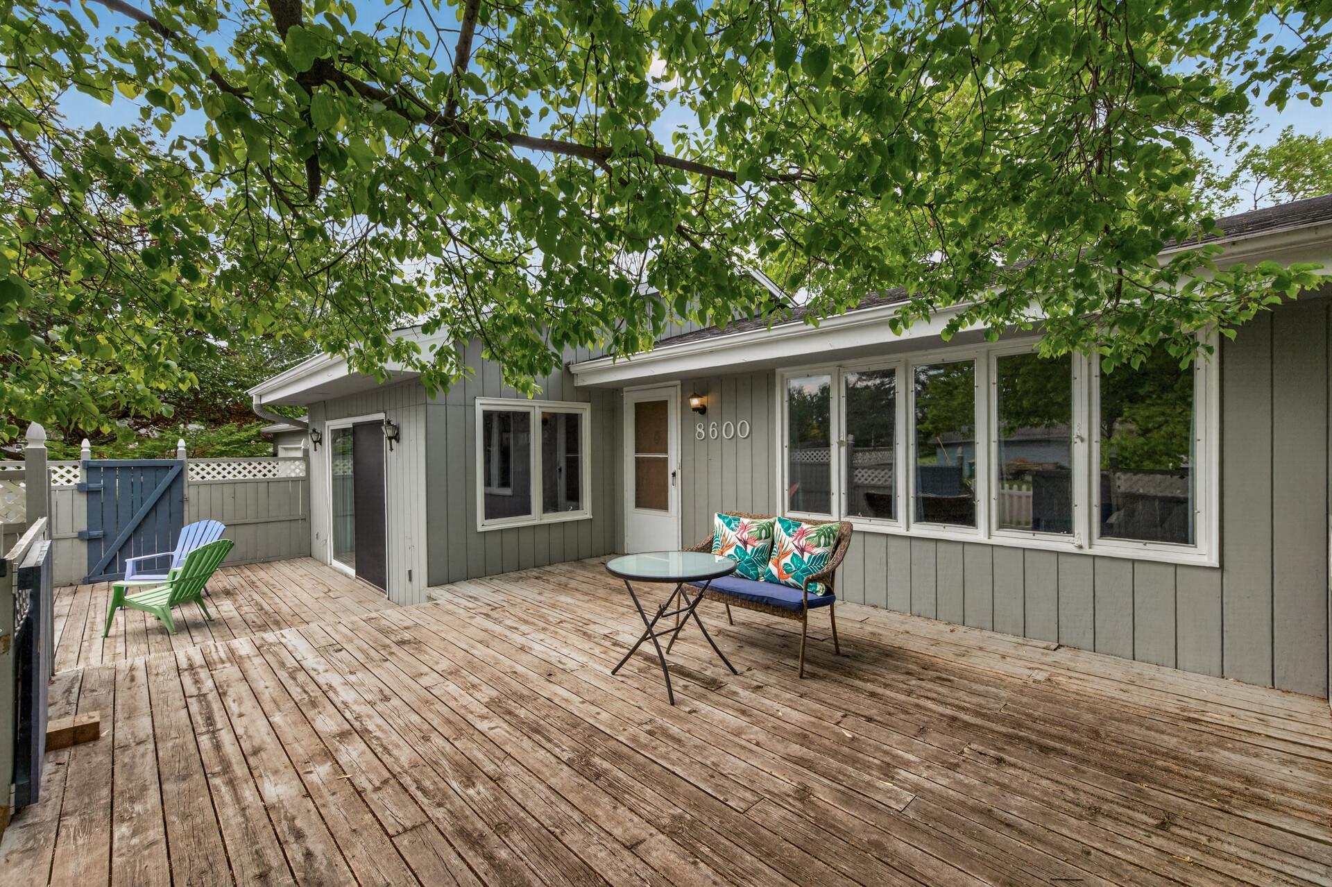 Imagine morning coffee on the deck while overlooking one of Crystal’s best neighborhood settings..jpg