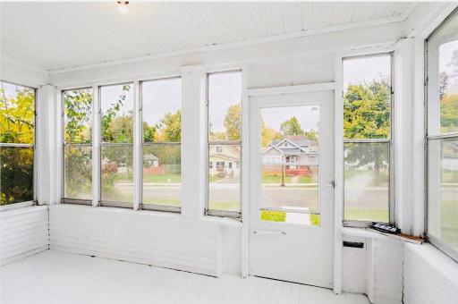 1678 Minnehaha Avenue E, Saint Paul, MN 55106