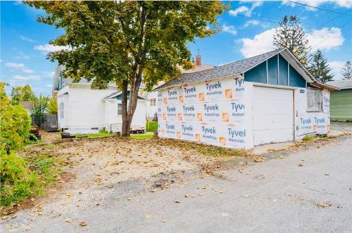 1678 Minnehaha Avenue E, Saint Paul, MN 55106