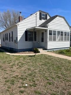 102 8th Street, Windom, MN 56101