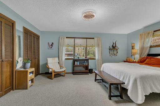 Primary Bedroom - Main Level