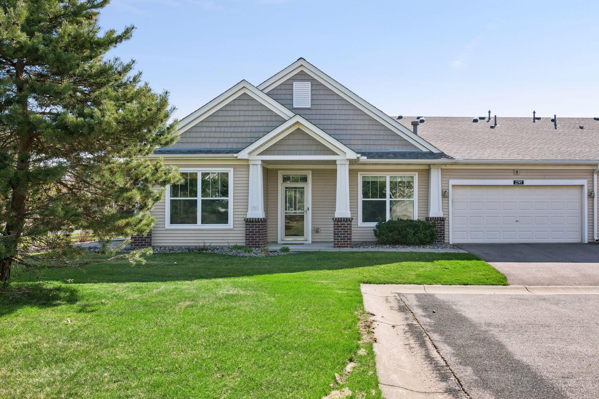 Fantastic one level townhome perfectly situated in a quiet Rosemount community.