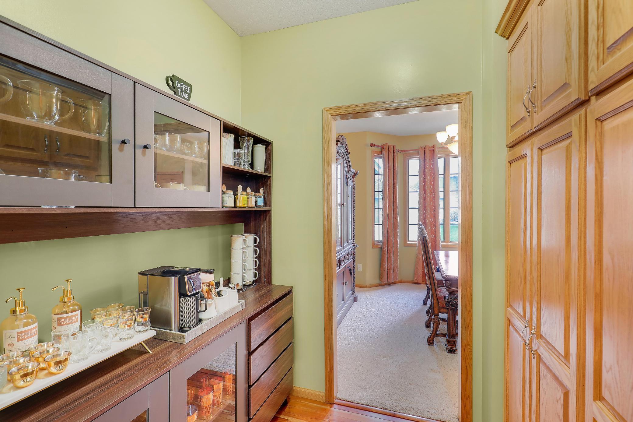 Hall/Pantry