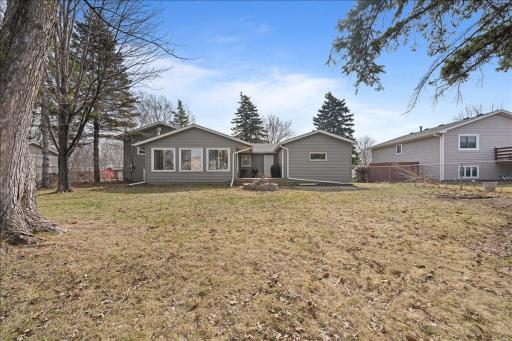 16263 Fishing Way W, Rosemount, MN 55068