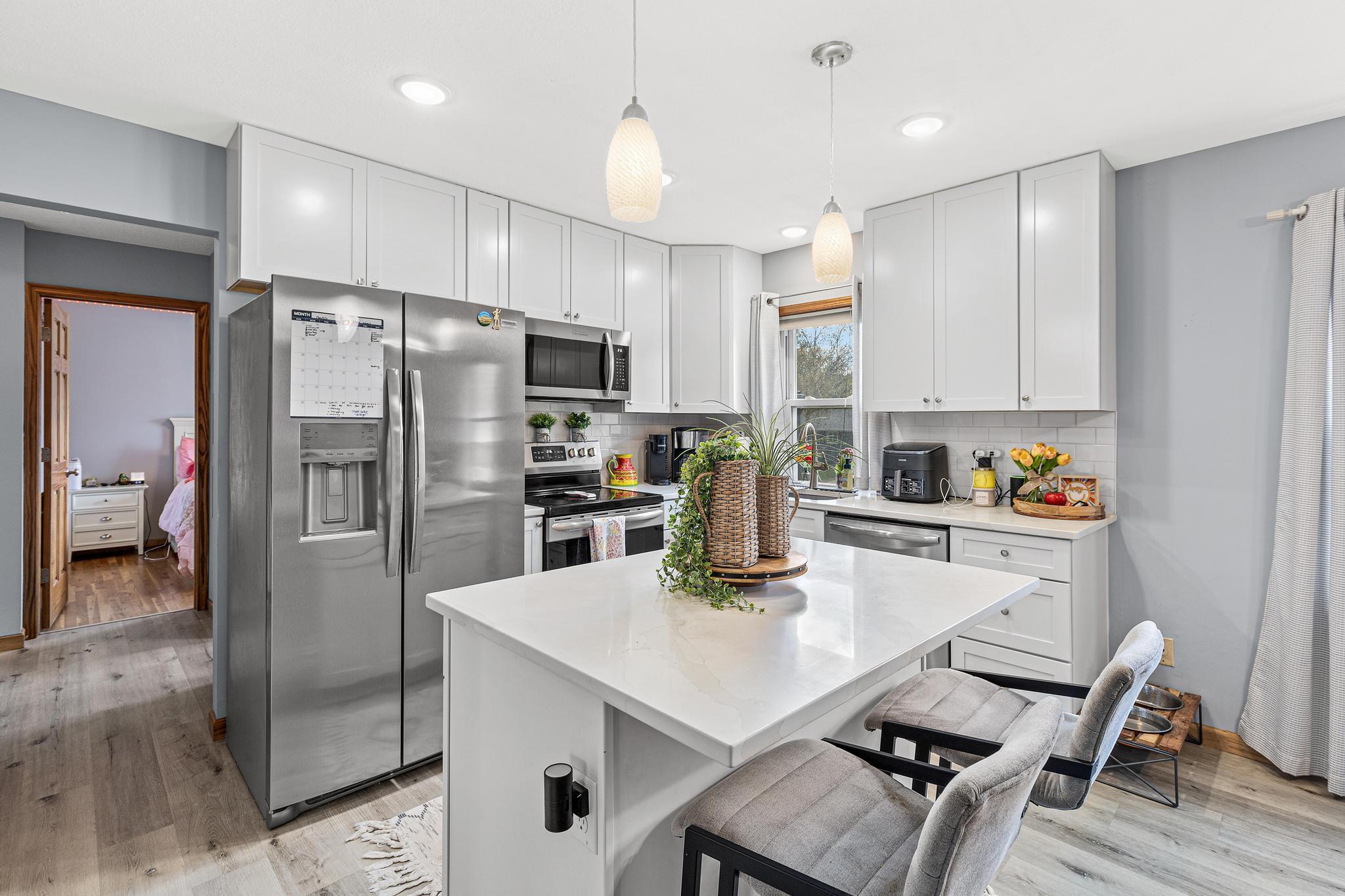 10203 Raven Street NW-8.jpg