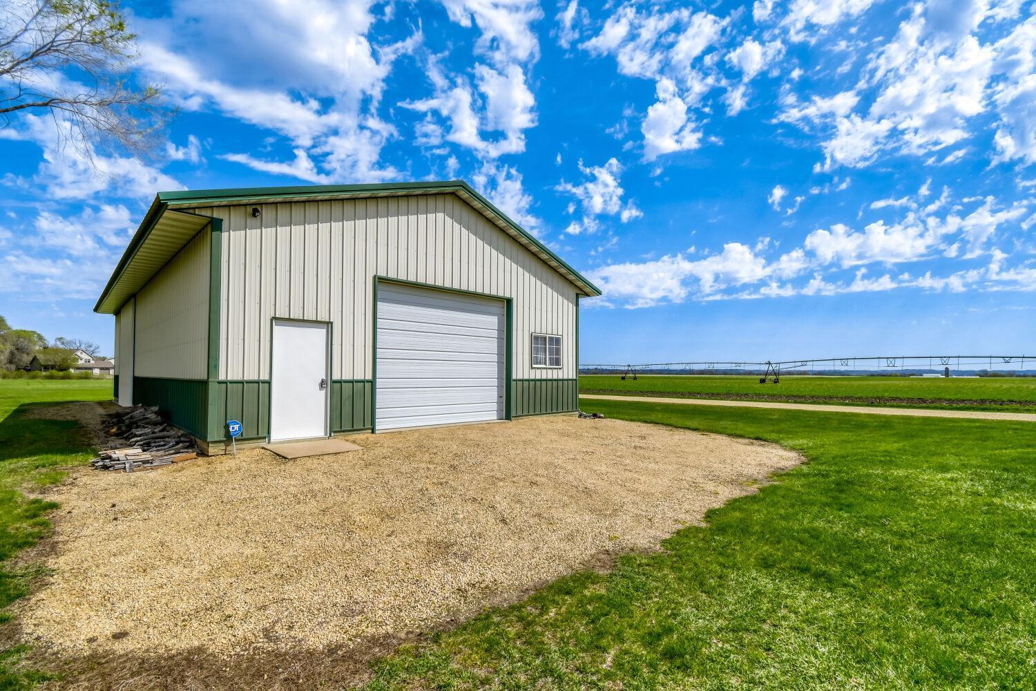 56 x 30 pole shed with concrete floor and electric