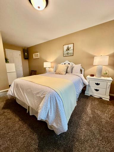 1932 Mark Lane, Eau Claire, WI 54703