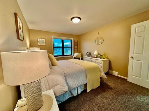 1932 Mark Lane, Eau Claire, WI 54703