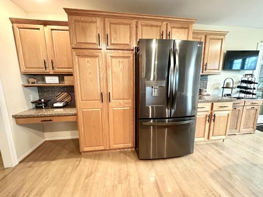 1932 Mark Lane, Eau Claire, WI 54703