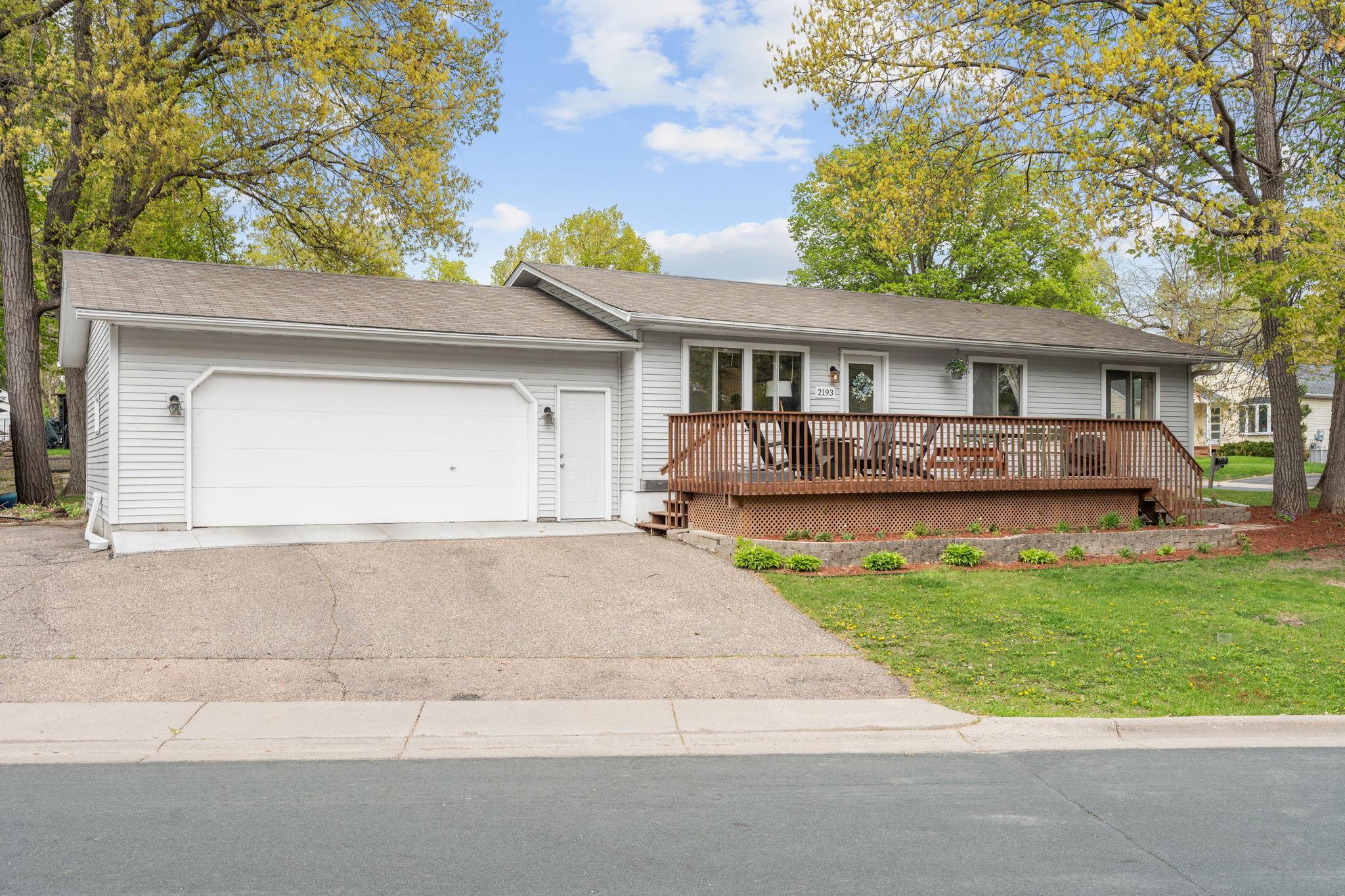 2-web-or-mls-2193 Cedar Ln-2.jpg