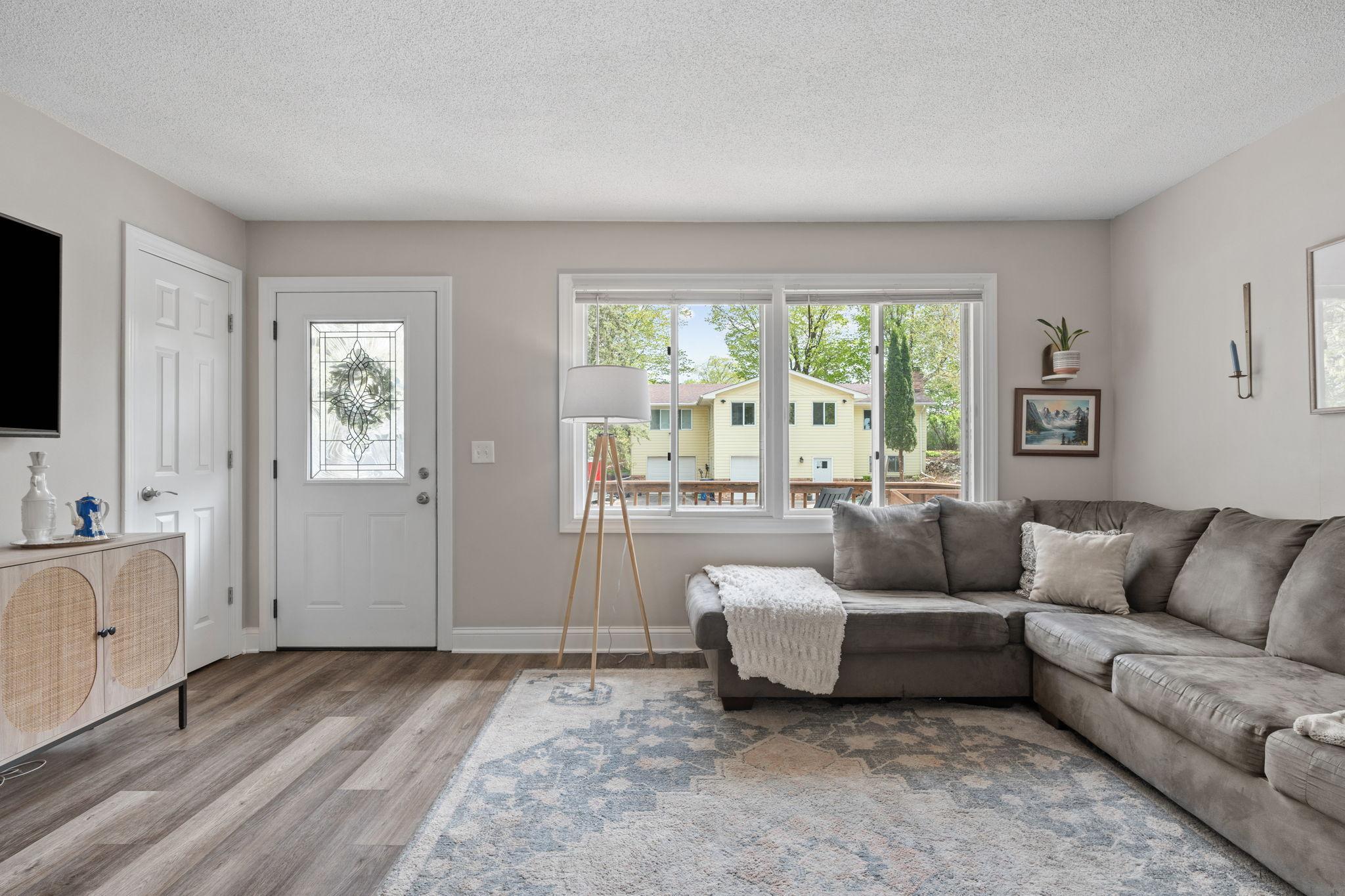 20-web-or-mls-2193 Cedar Ln-20.jpg
