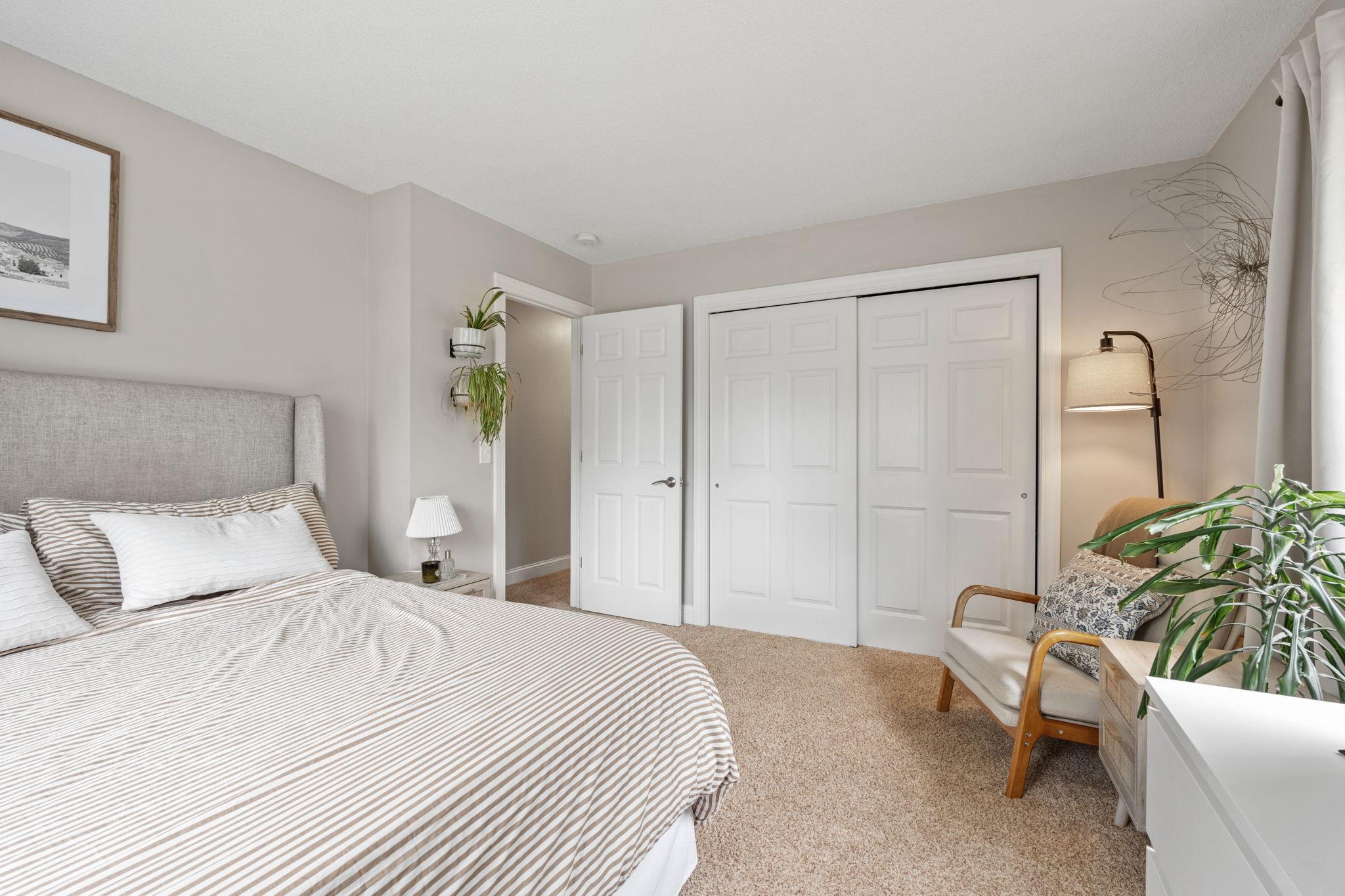 35-web-or-mls-2193 Cedar Ln-35.jpg