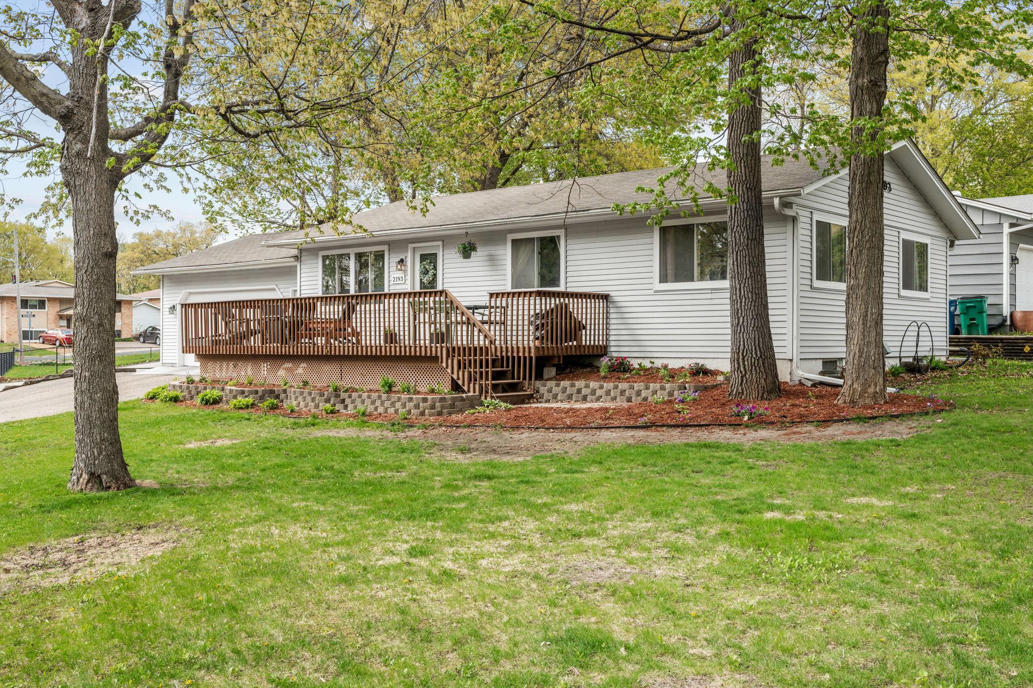 4-web-or-mls-2193 Cedar Ln-4.jpg