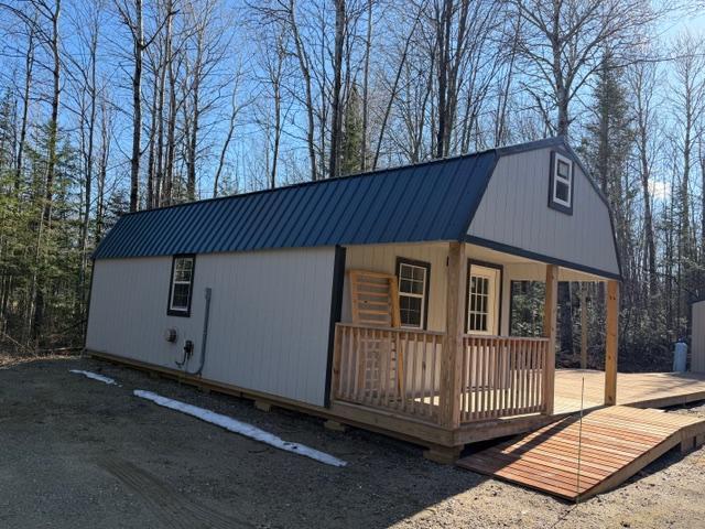 Sideview, cabin like new