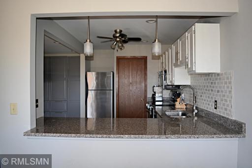 5697 Green Circle Drive, 315, Hopkins, MN 55343
