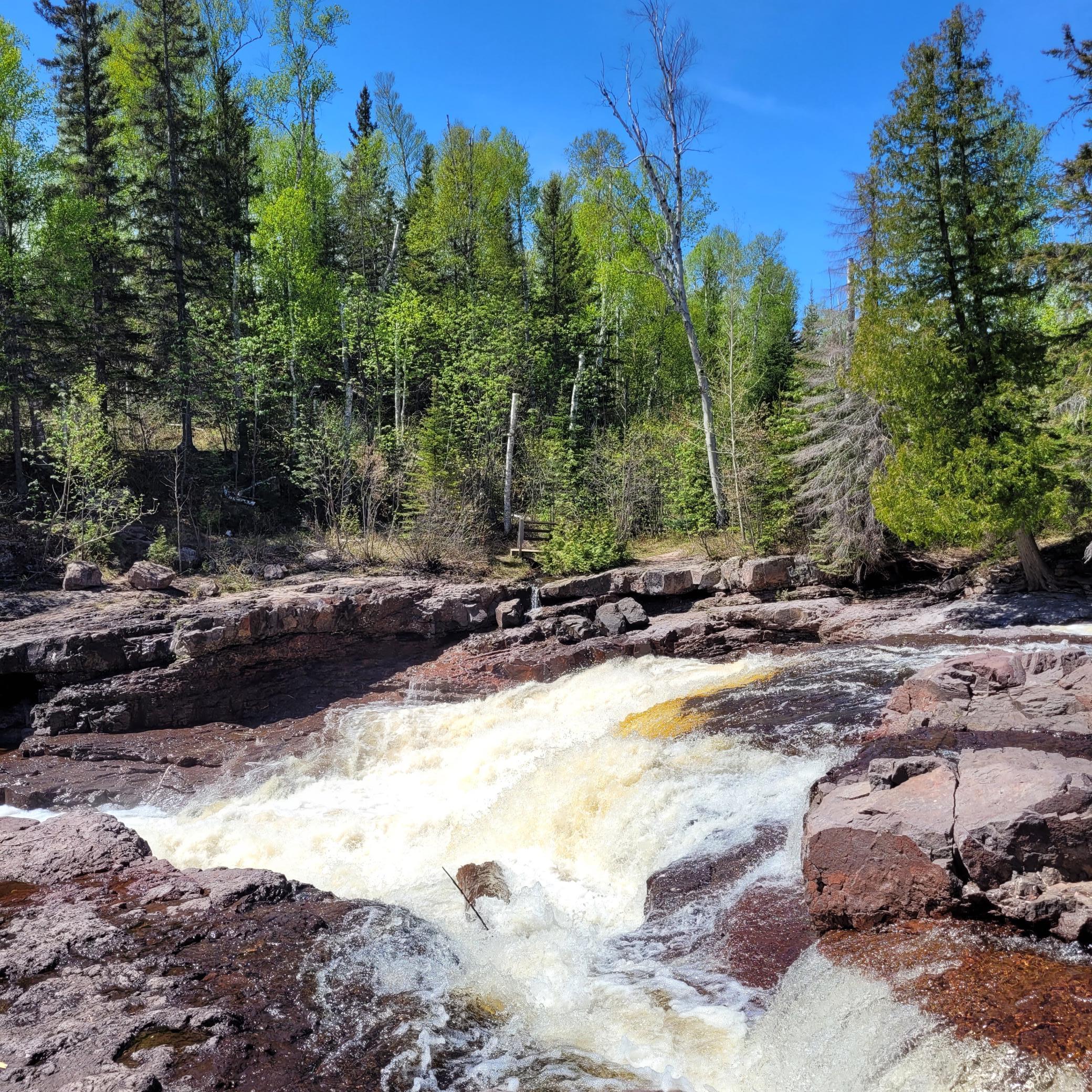 Enjoy stunning hikes and waterfalls less than 10 minutes from the condo