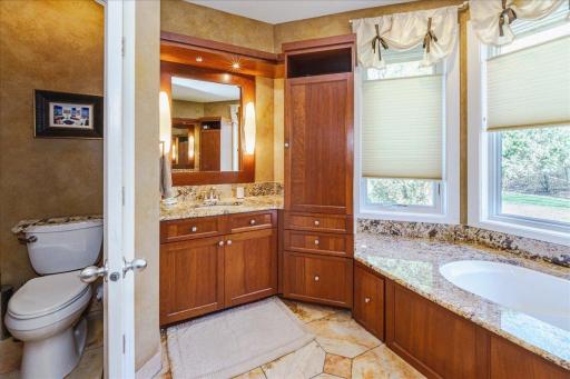 28-Primary Bathroom.jpg