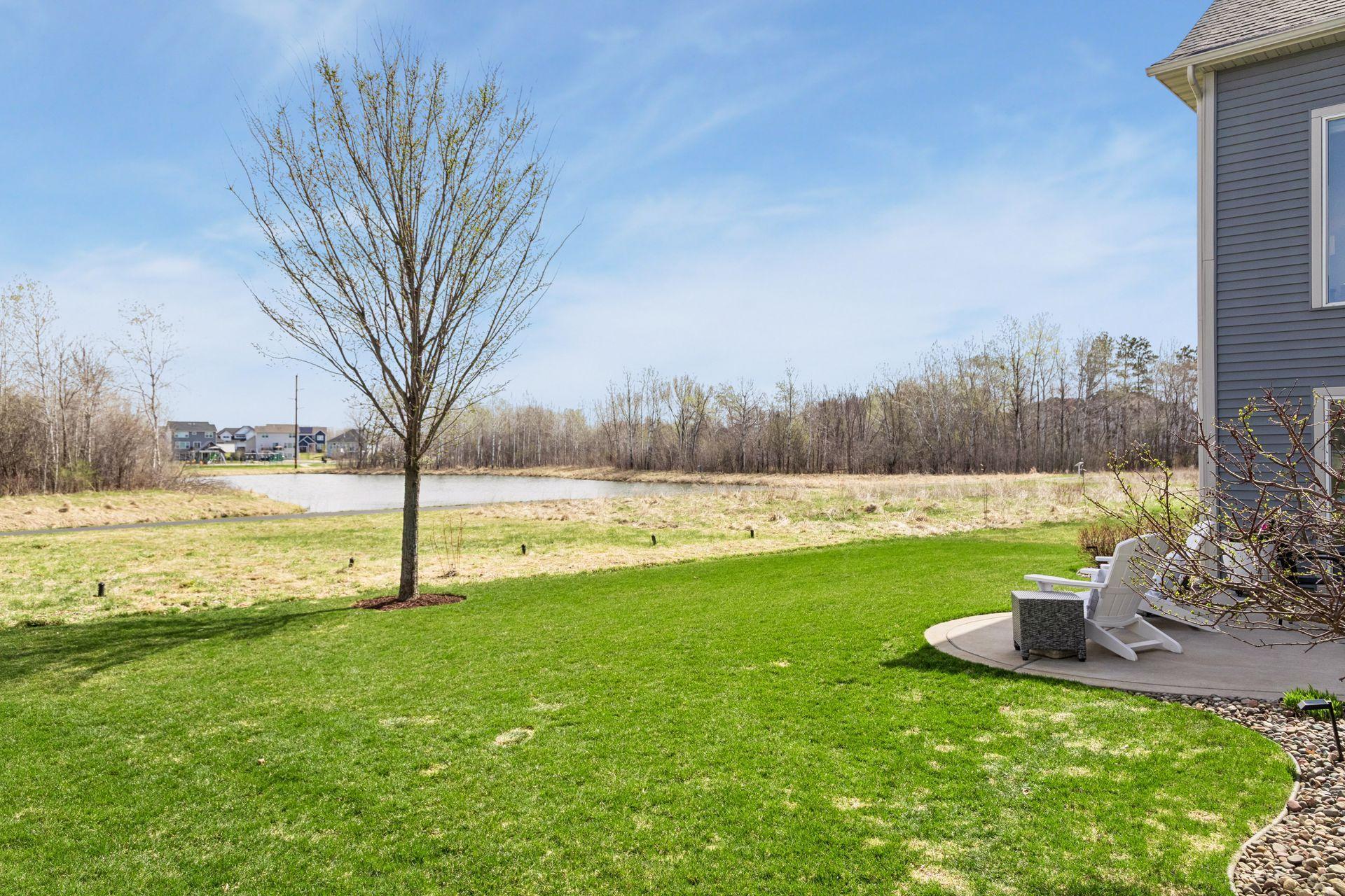 The view is so pretty right now, but just image what it looks like in the summer with all the trees leafed out or in the fall with the changing leaf colors.