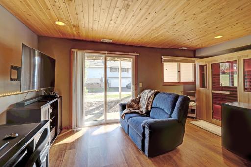 11106 Xavier Family Room 3.jpg