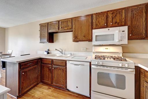 11106 Xavier Kitchen 2.jpg