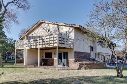 11106 Xavier Exterior Front Back.jpg