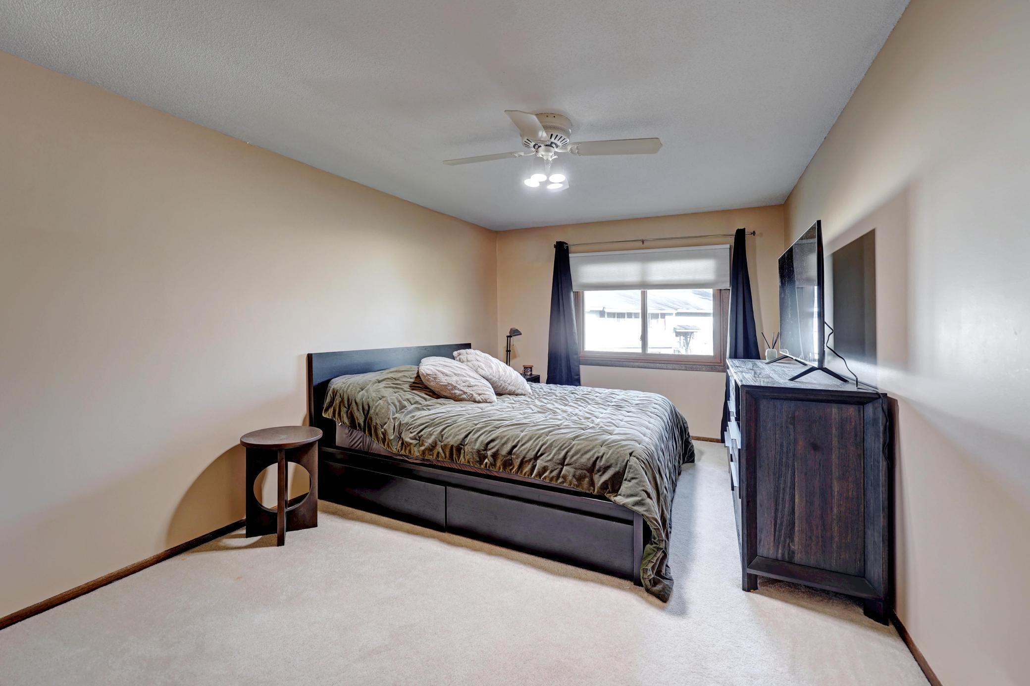 11106 Xavier Second Bedroom 3.jpg