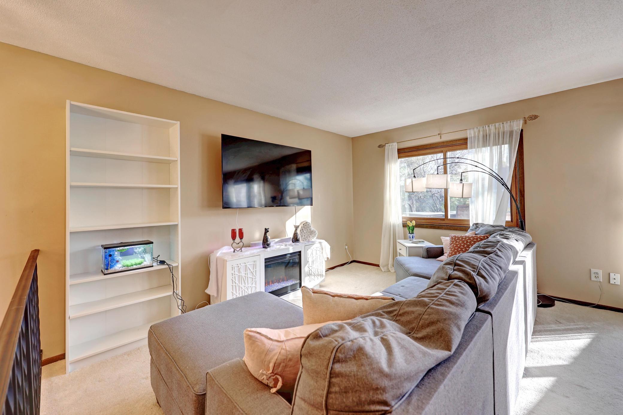 11106 Xavier Kitchen Living Room 2.jpg