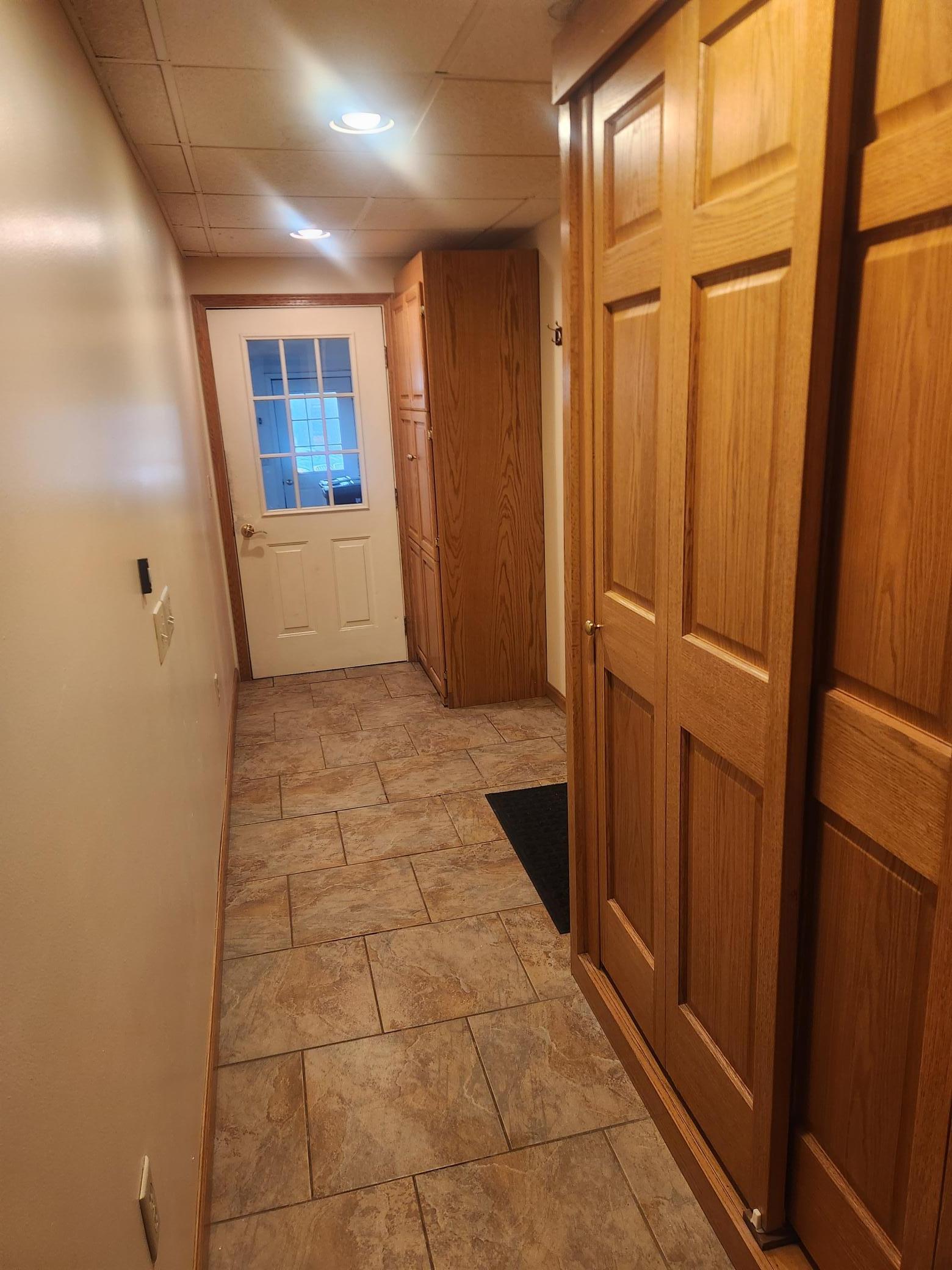 Main level entry area.jpg