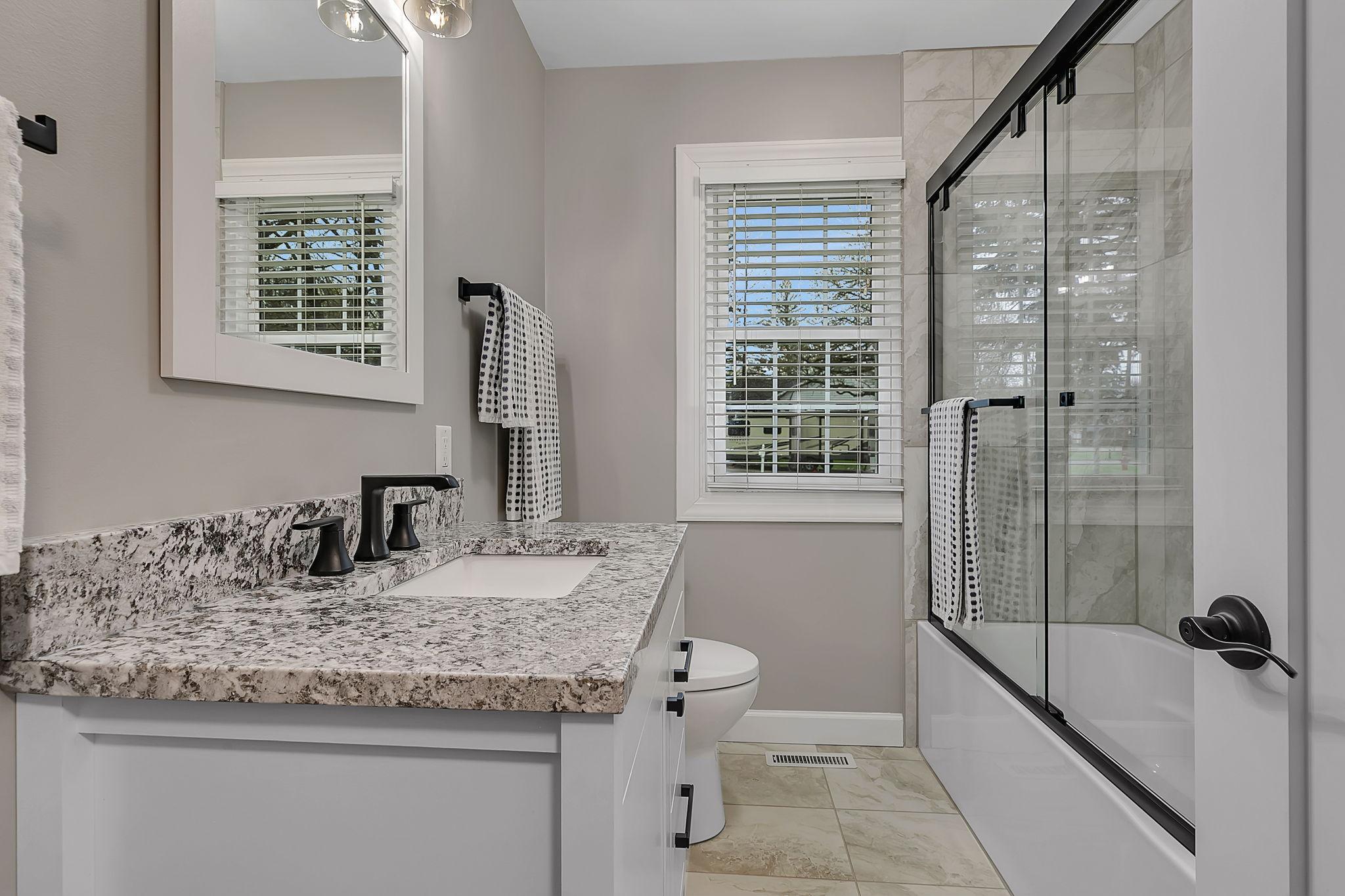 Fresh In Design This Beautiful Bathroom Is Brand New, Freshly Painted, Amazing Vanity Complete With Granite Counter Tops!