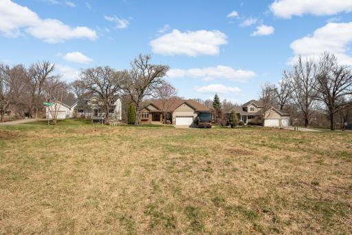 930 Shady Oak Circle, Monticello, MN 55362