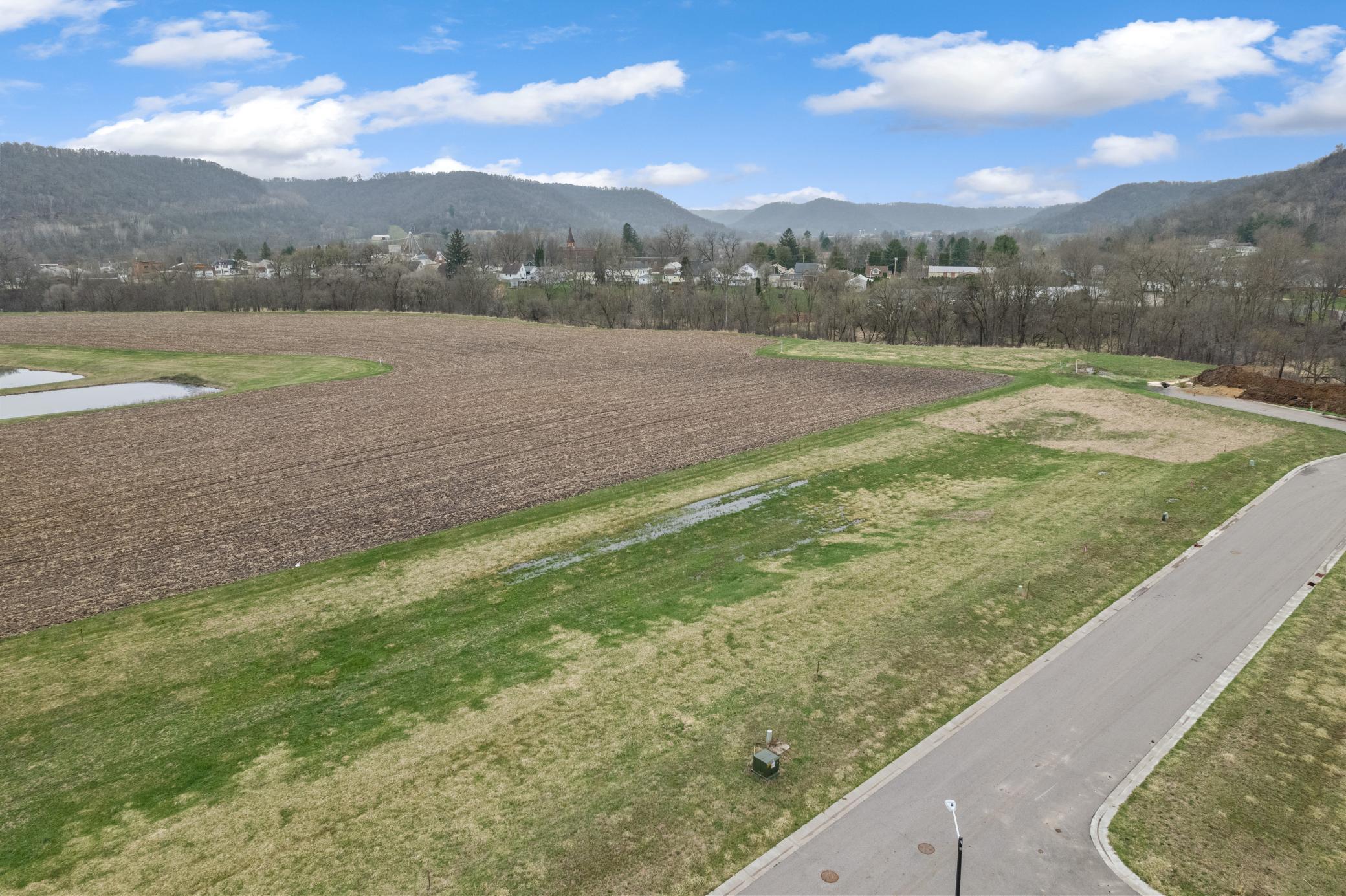 Pheasant Run Lot (2).jpg