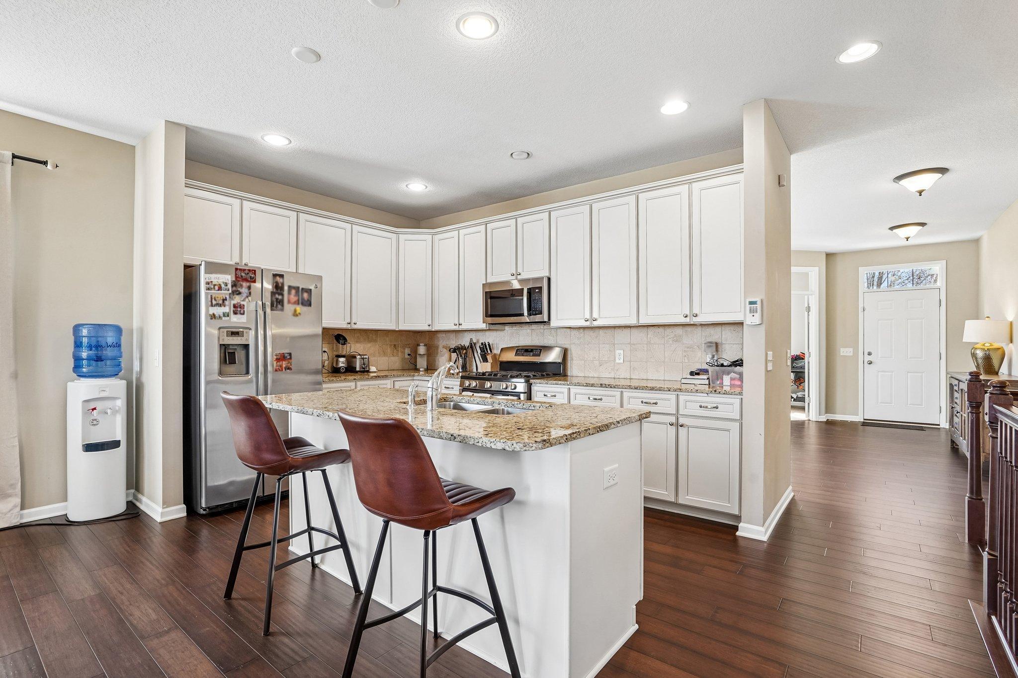 20-web-or-mls-Terra Vista Path-S2304-020.jpg