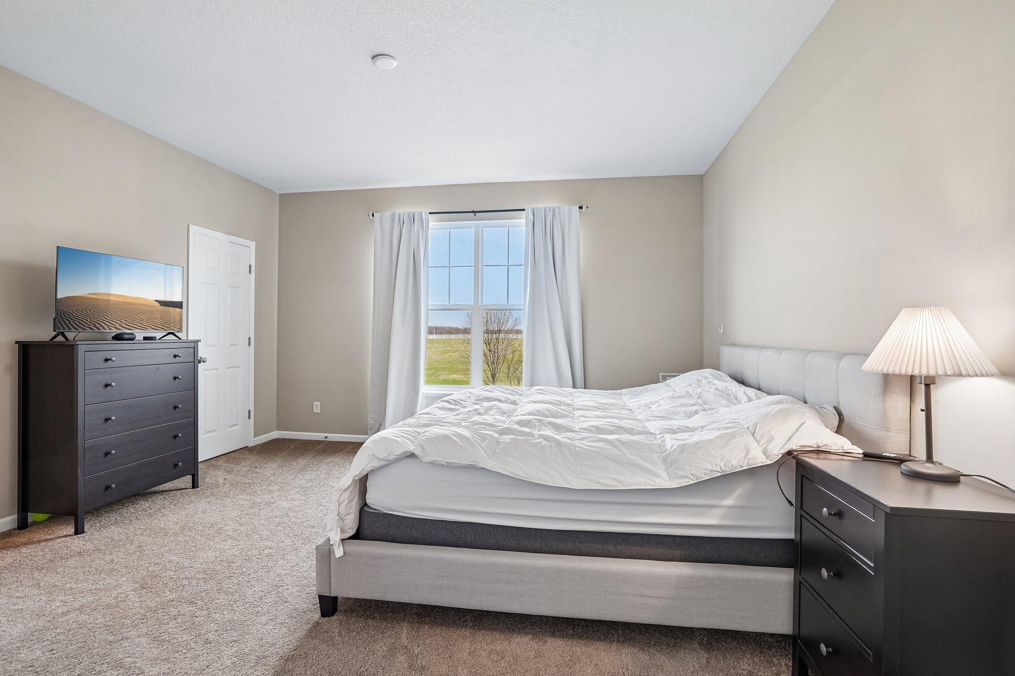 37-web-or-mls-Terra Vista Path-S2304-037.jpg