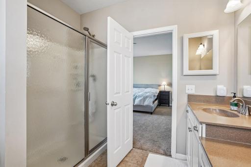 43-web-or-mls-Terra Vista Path-S2304-043.jpg