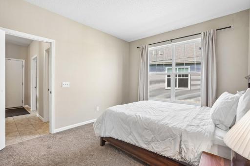 35-web-or-mls-Terra Vista Path-S2304-035.jpg
