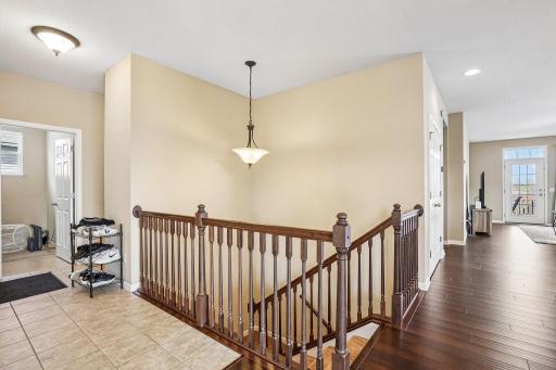 30-web-or-mls-Terra Vista Path-S2304-030.jpg