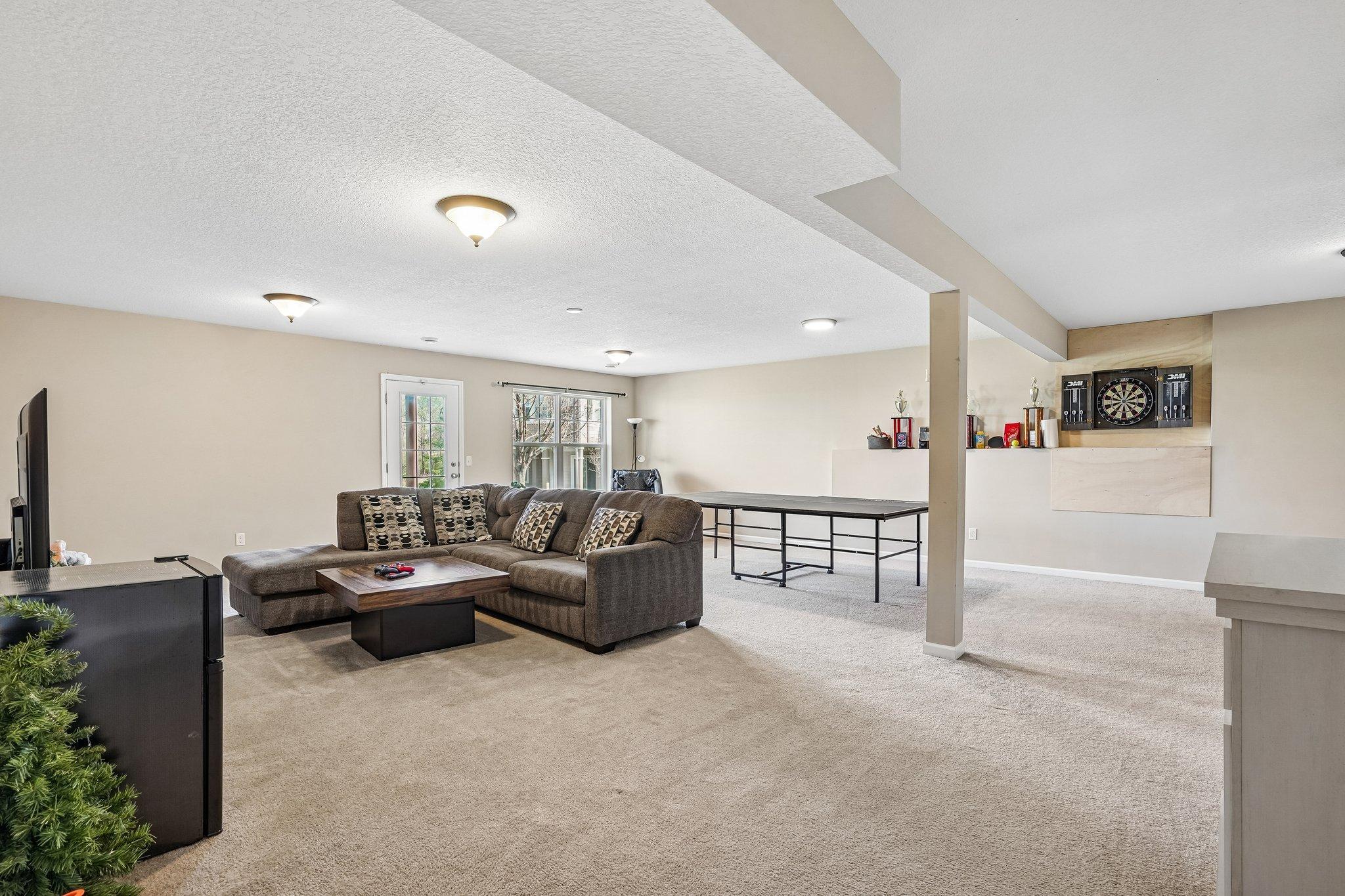 8-web-or-mls-Terra Vista Path-S2304-008.jpg