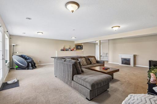 9-web-or-mls-Terra Vista Path-S2304-009.jpg