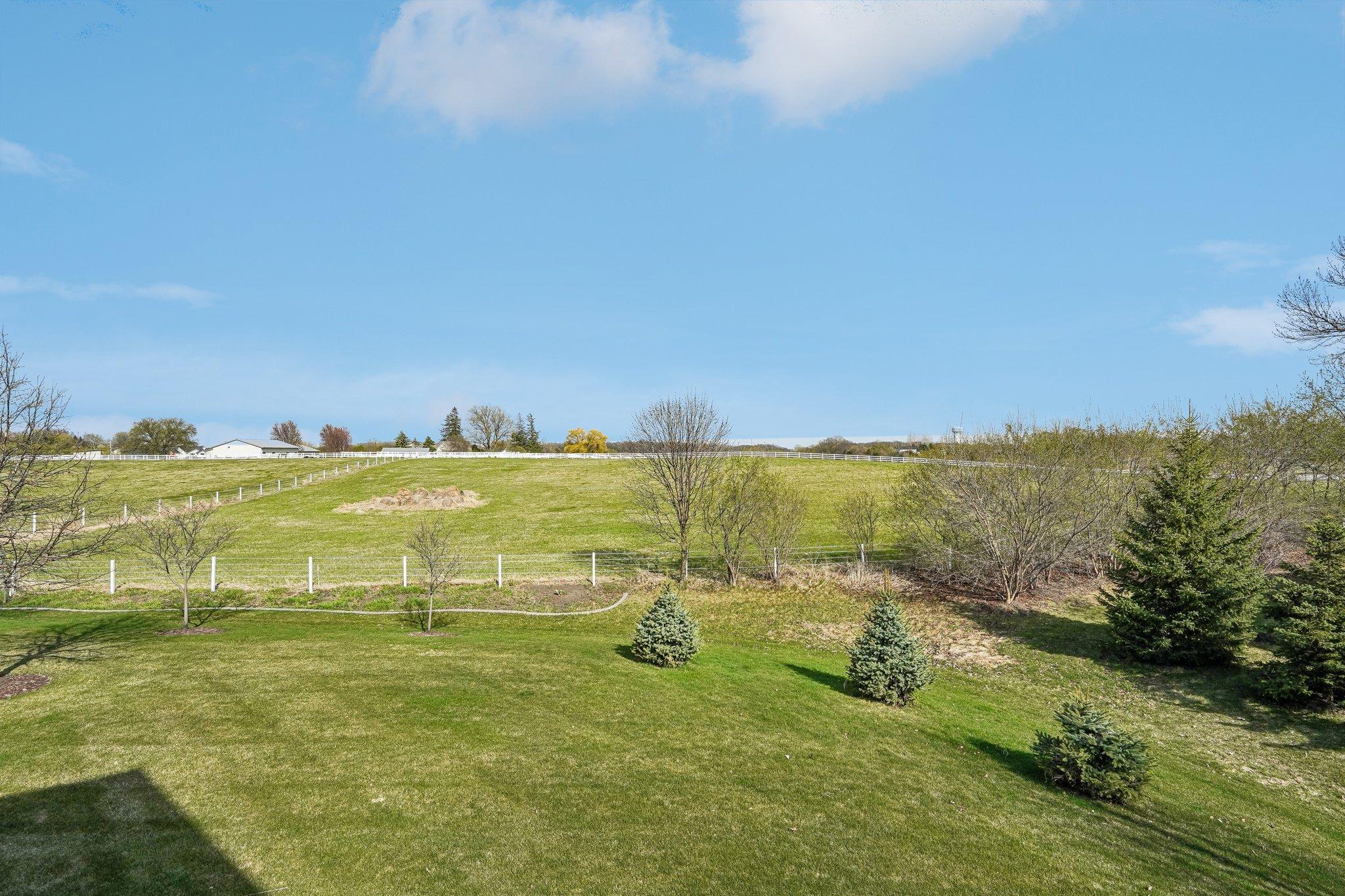 49-web-or-mls-Terra Vista Path-S2304-049.jpg