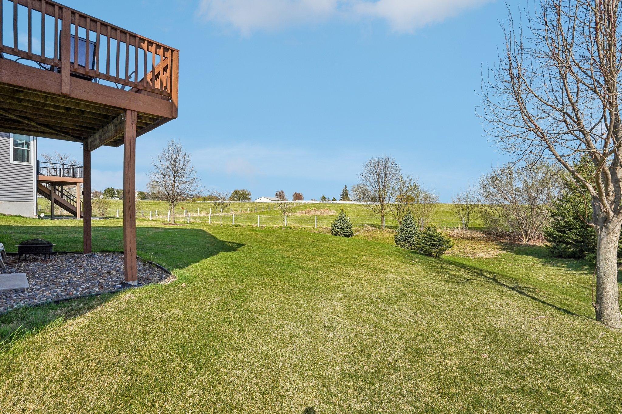 50-web-or-mls-Terra Vista Path-S2304-050.jpg