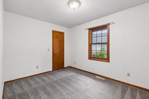 7775 Glenda Court, Apple Valley, MN 55124