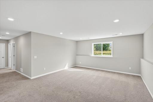 4690 89th Street NE, Monticello, MN 55362