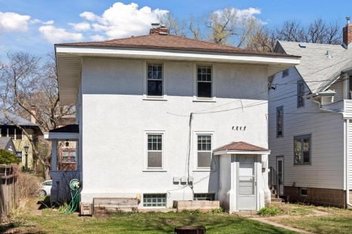 2004 Ashland Avenue, Saint Paul, MN 55104