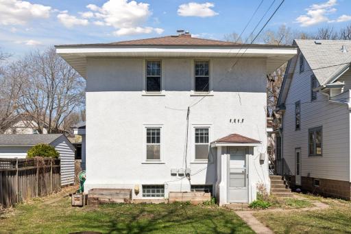 2004 Ashland Avenue, Saint Paul, MN 55104
