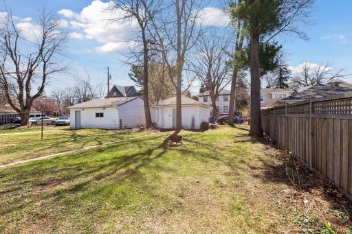 2004 Ashland Avenue, Saint Paul, MN 55104