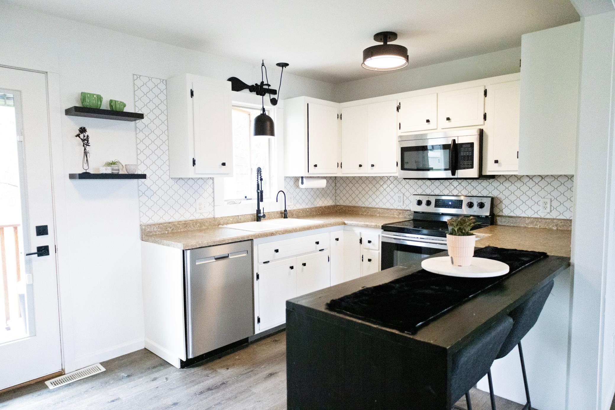 Aion-1312 Moor Stone Dr NE - 019R.jpg